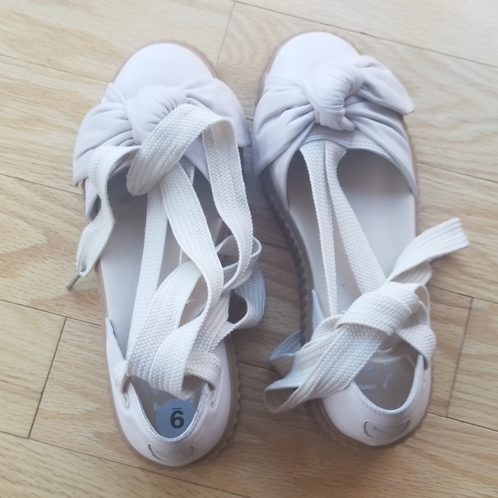 Fenty puma by Rihanna bow creeper platform… - Picture 7 of 8